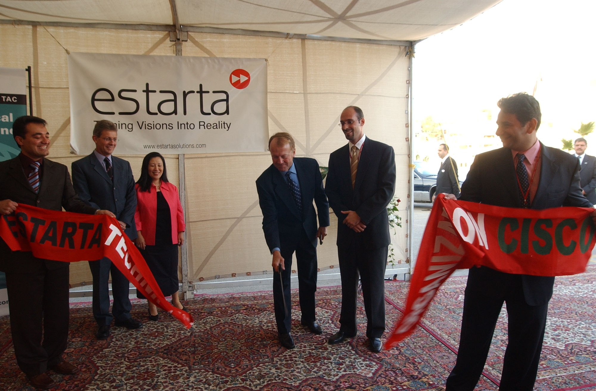 Leith Masri, JD/MBA '98 at a ceremony in Jordan commemorating an Estarta Solutions' deal 