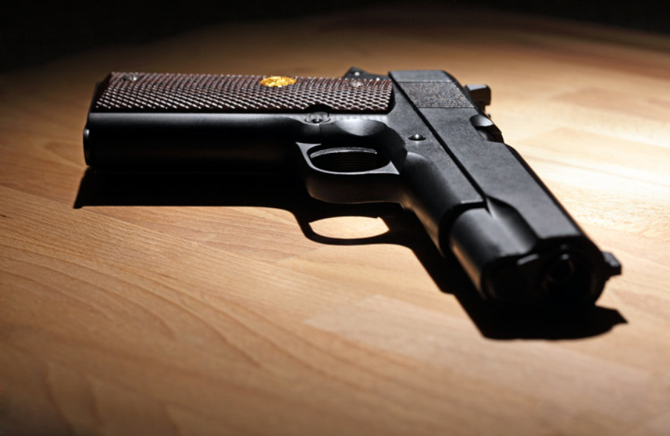 Right-to-carry gun laws linked to increase in violent crime, Stanford Law study finds
