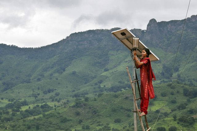 Reach for the Sun: How India’s Audacious Solar Ambitions Could Make or Break its Climate Commitments 2