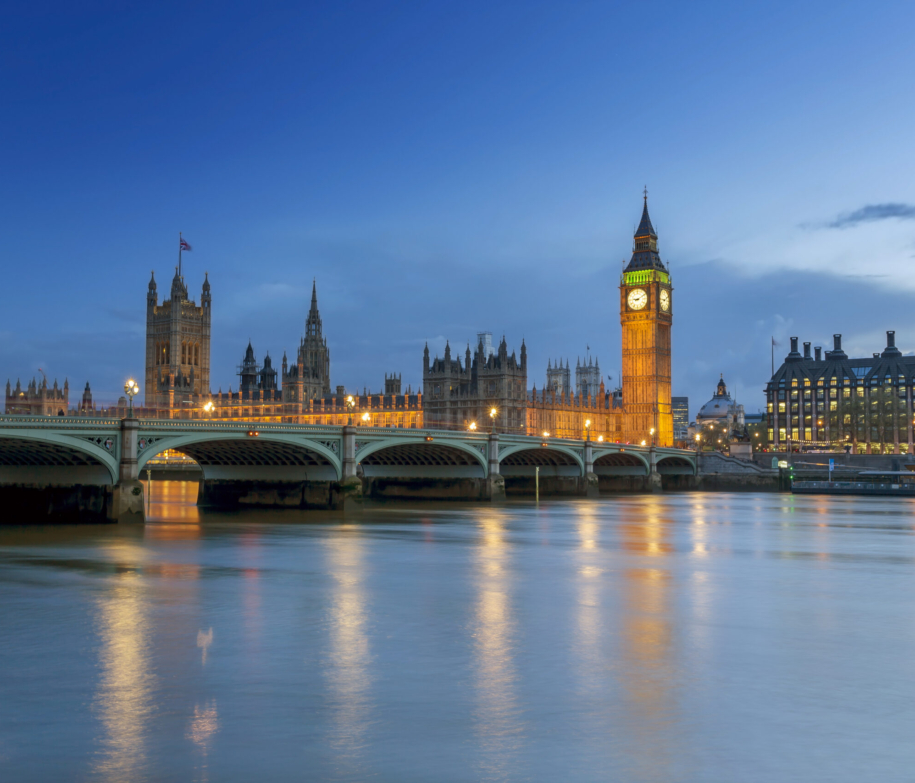 London skyline at night