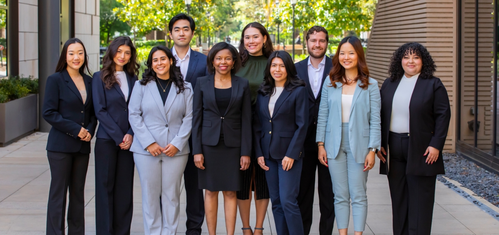 Group photo of Entrepreneurship Clinic students and the supervising attorneys
