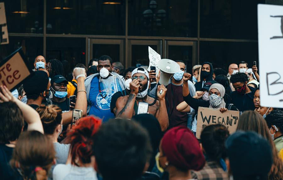 The Brief: Five Years After George Floyd, Report on Use of Force Regulation (June 2025) – Stanford Center for Racial Justice