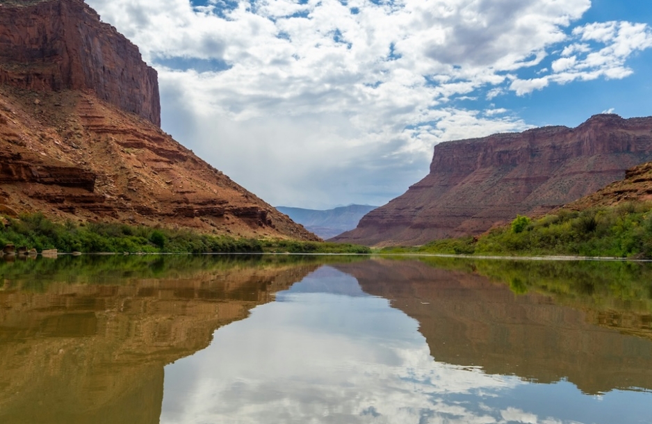 Image of the Colorado River.